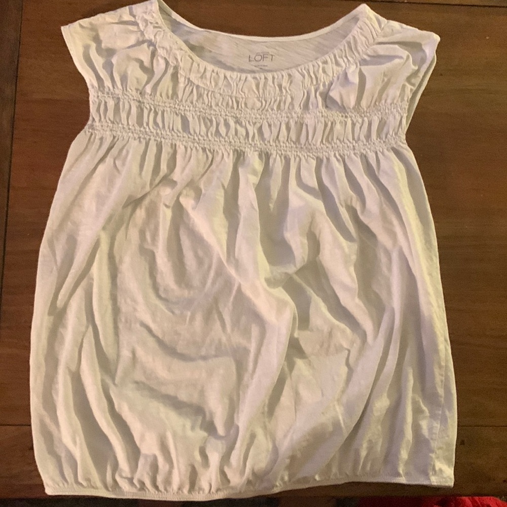 White sleeveless t-shirt